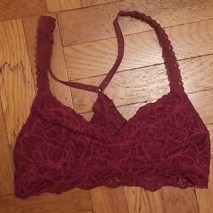 Xhilaration Maroon Lace Barlette Small